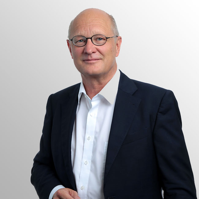 Joachim Knuth (Vorsitzender)